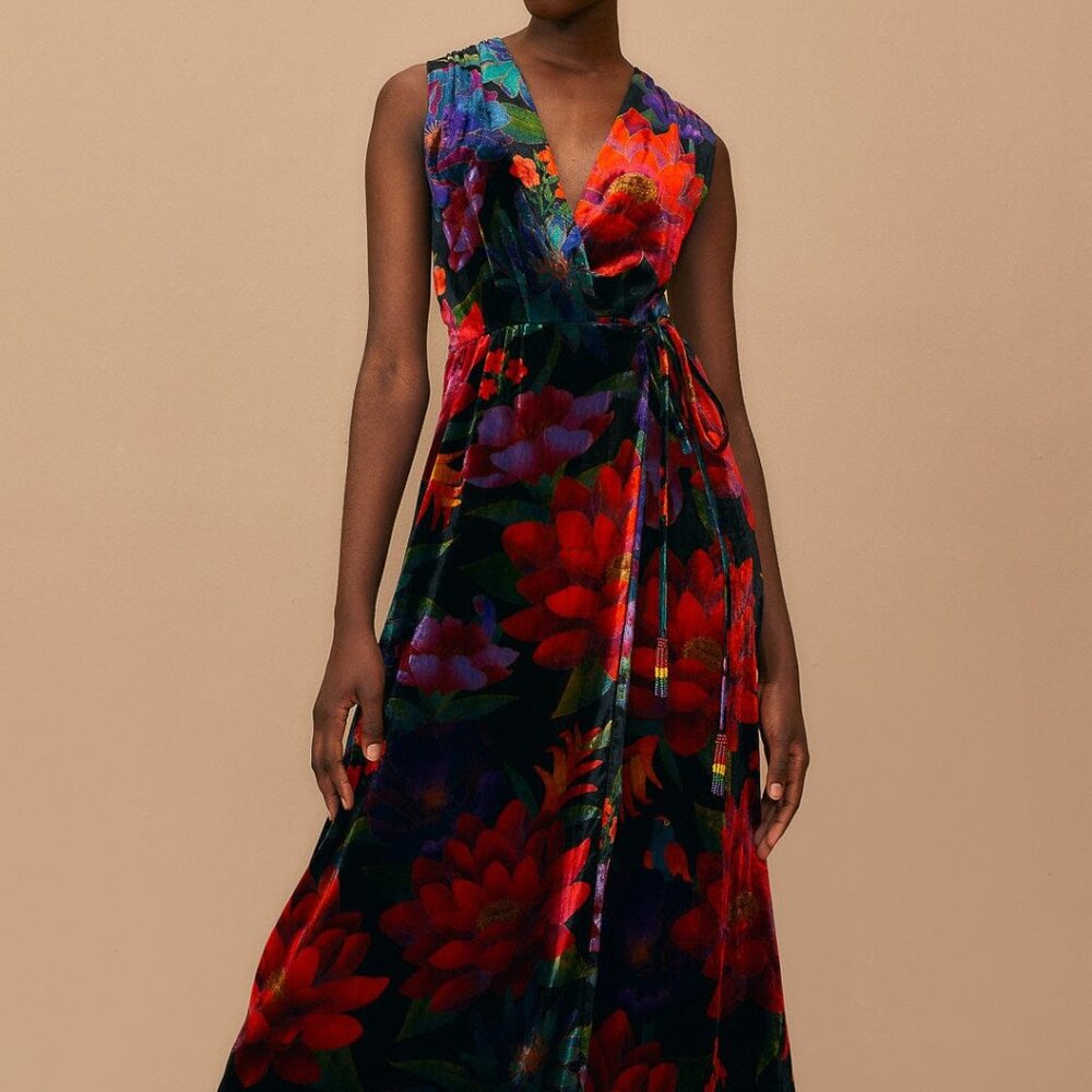 FARM Rio Black Flower Season Maxi Wrap Dress NWT XS